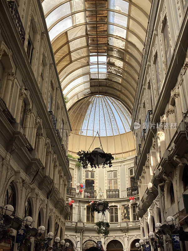 Turkey - Istanbul - çiçek pasaji ( Flower passage )